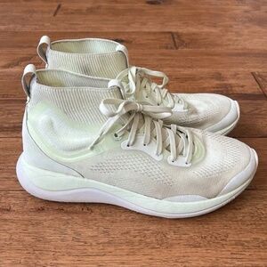 Lululemon Chargefeel Mid Workout Shoes Sneakers Elixir Alpine White Size 8.5